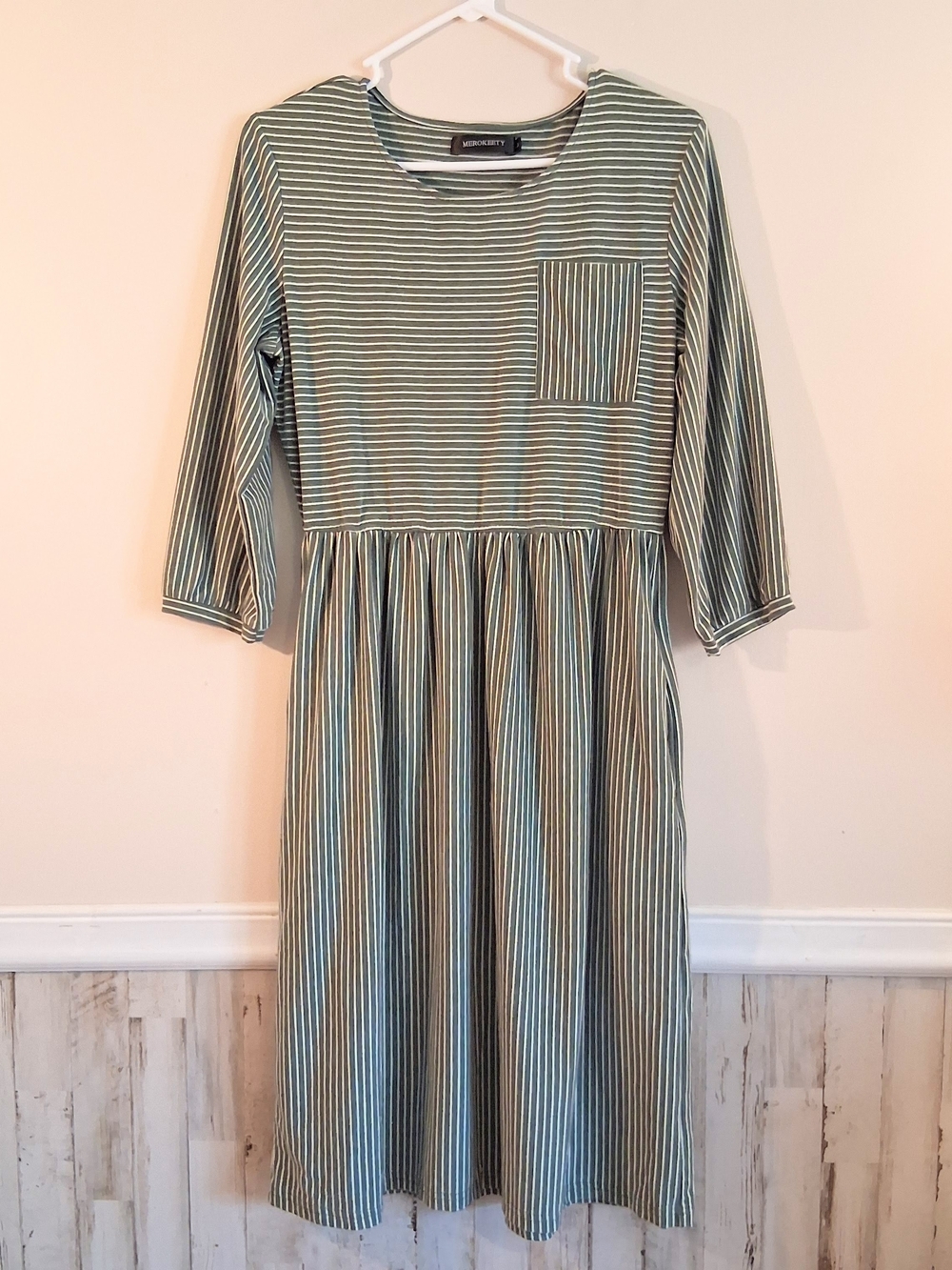 Merokeety Olive & White Striped Long-Sleeve Midi Dress with Pocket Size Large
